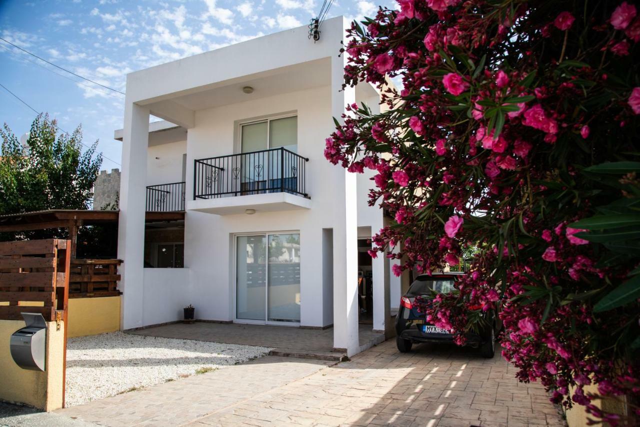 הוילה Emba Nikoleta House מראה חיצוני תמונה