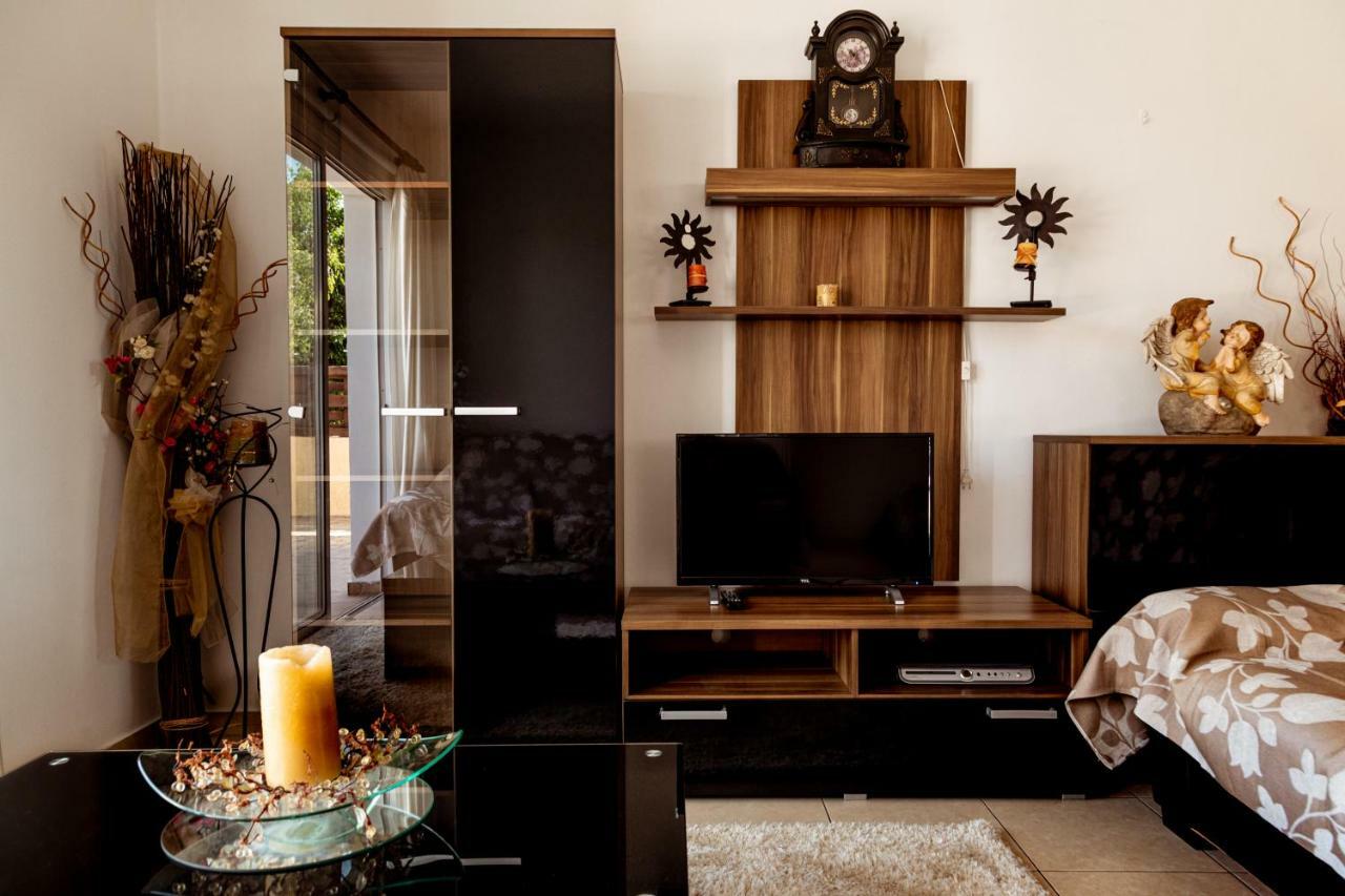 הוילה Emba Nikoleta House מראה חיצוני תמונה