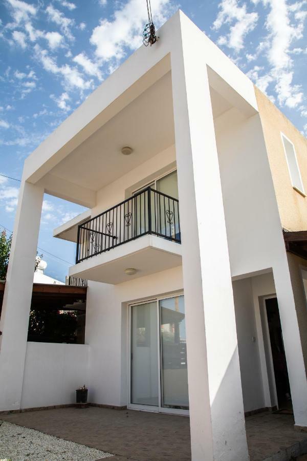 הוילה Emba Nikoleta House מראה חיצוני תמונה
